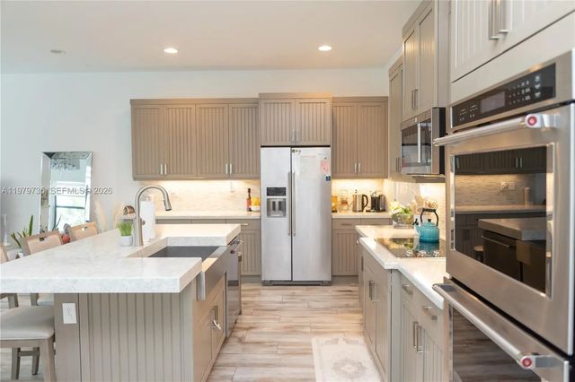 5 of 62 - 11826 Sw 13th Court, Pembroke Pines, FL