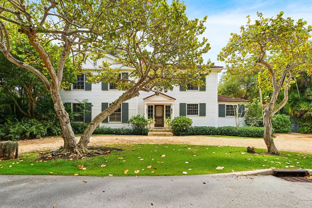 210 Merrain Road, Palm Beach