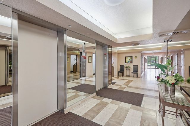 4 of 40 - 7050 Nw 44th Street #705, Lauderhill, FL