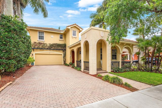 2 of 59 - 123 Via Castilla, Jupiter, FL