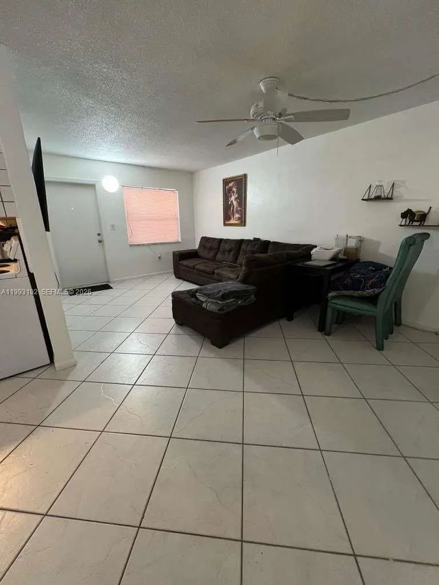 3 of 19 - 1747 Rodman Street #309, Hollywood, FL