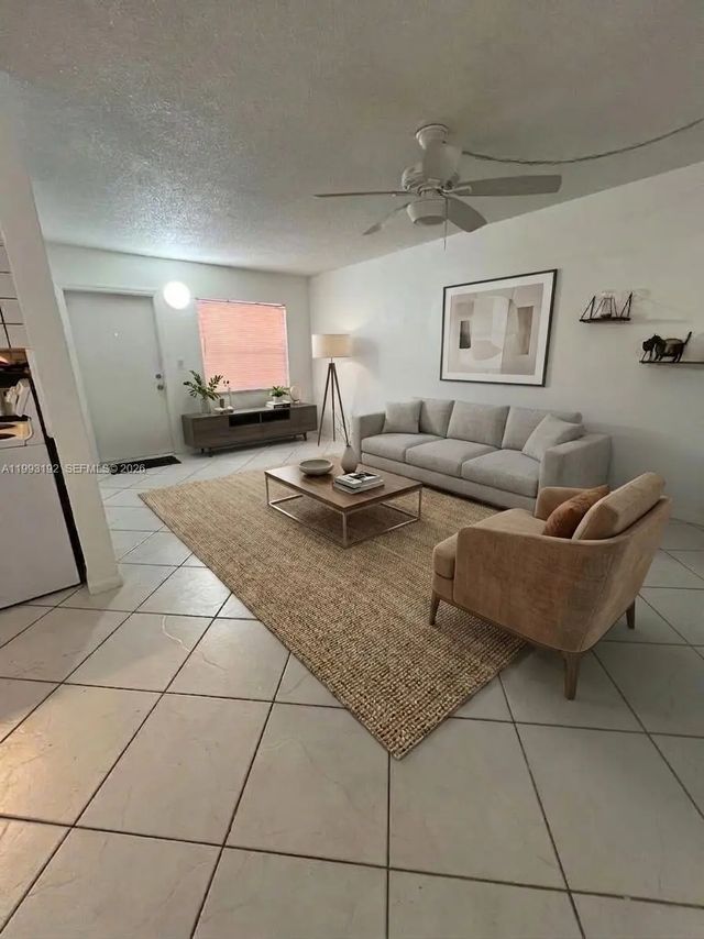 4 of 19 - 1747 Rodman Street #309, Hollywood, FL