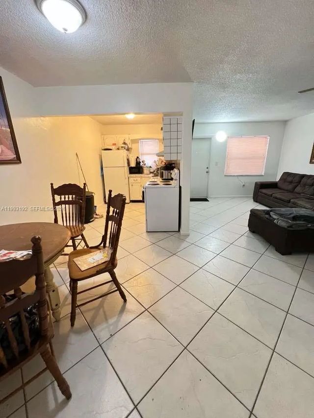 5 of 19 - 1747 Rodman Street #309, Hollywood, FL