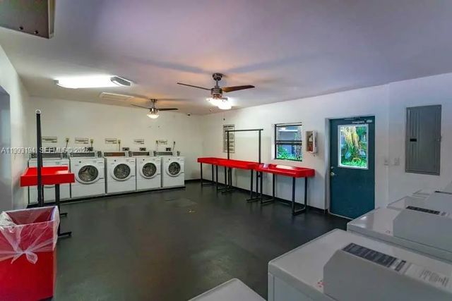 5 of 17 - 5252 Ne 6th Avenue #a31, Oakland Park, FL