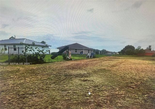 3807 24th Street W, Lehigh Acres