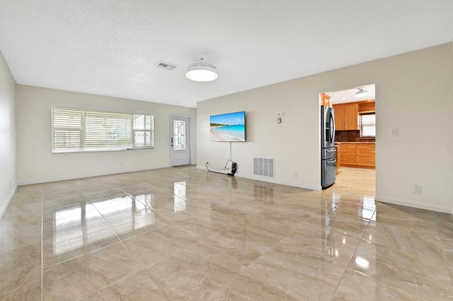 2 of 26 - 2012 Sw 17th Avenue, Boynton Beach, FL