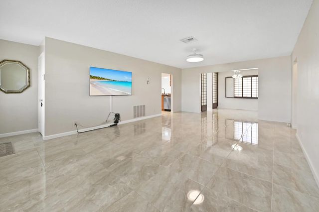 3 of 26 - 2012 Sw 17th Avenue, Boynton Beach, FL