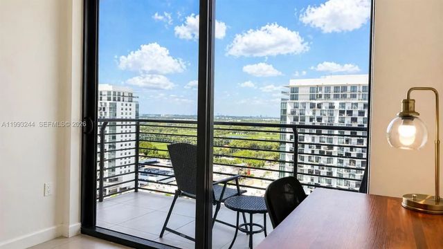 4 of 11 - 5350 Nw 84th Avenue #1812, Doral, FL