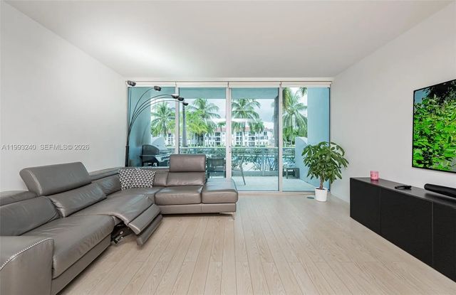 5 of 56 - 2950 Ne 188th Street #139, Aventura, FL