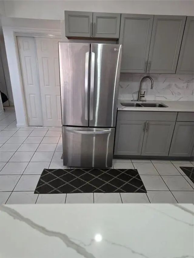 5 of 17 - 3312 Sw 15th Street, Fort Lauderdale, FL