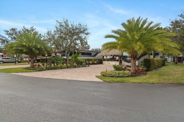 3 of 35 - 204 N Cortez Drive #204, Margate, FL