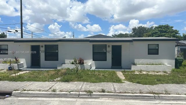2005 Ali Baba Avenue, Opa-Locka