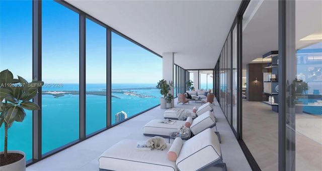 4 of 8 - 300 Biscayne Boulevard #ph201, Miami, FL