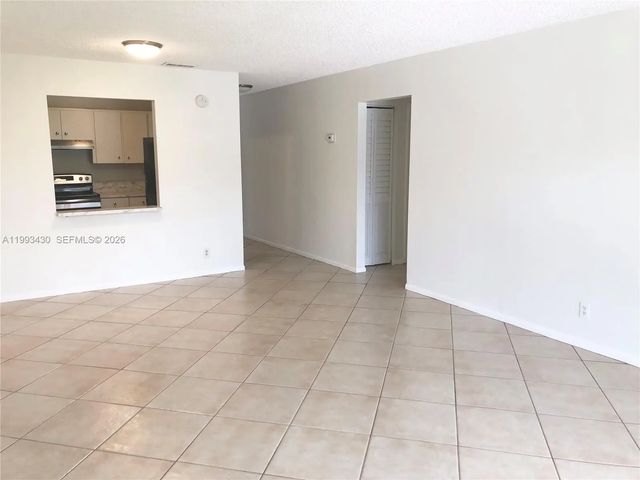 4118 Nw 88th Avenue #207, Coral Springs