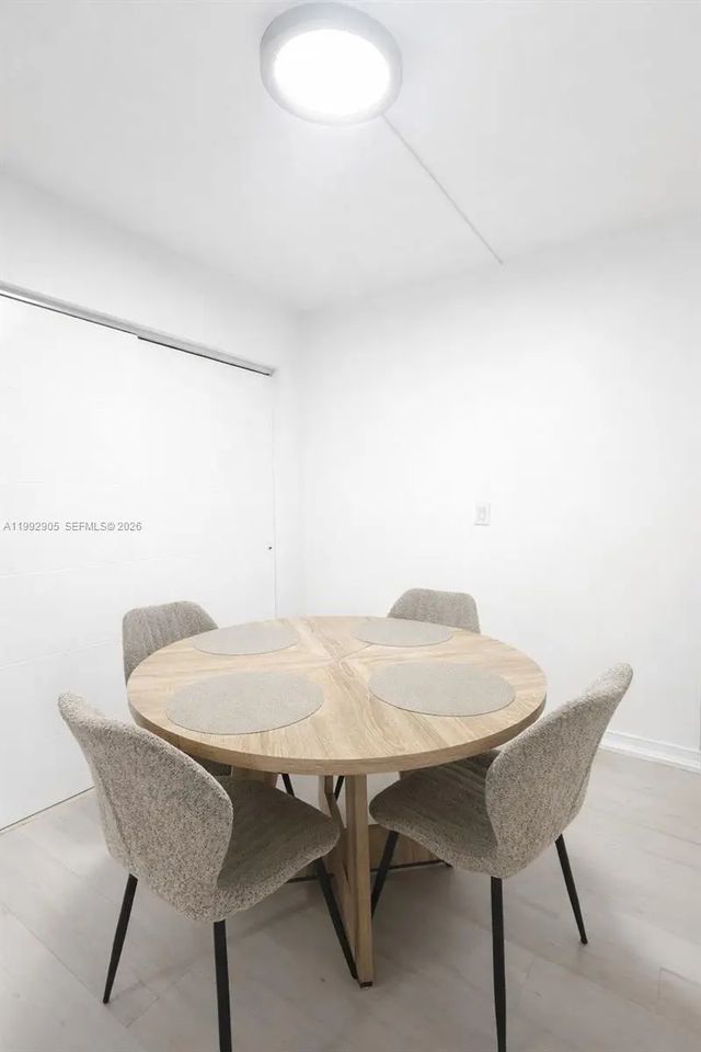 5 of 14 - 16851 Ne 23rd Avenue #b604, North Miami Beach, FL