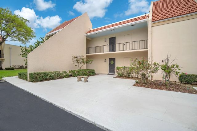 3 of 41 - 1823 Presidential Way #e101, West Palm Beach, FL