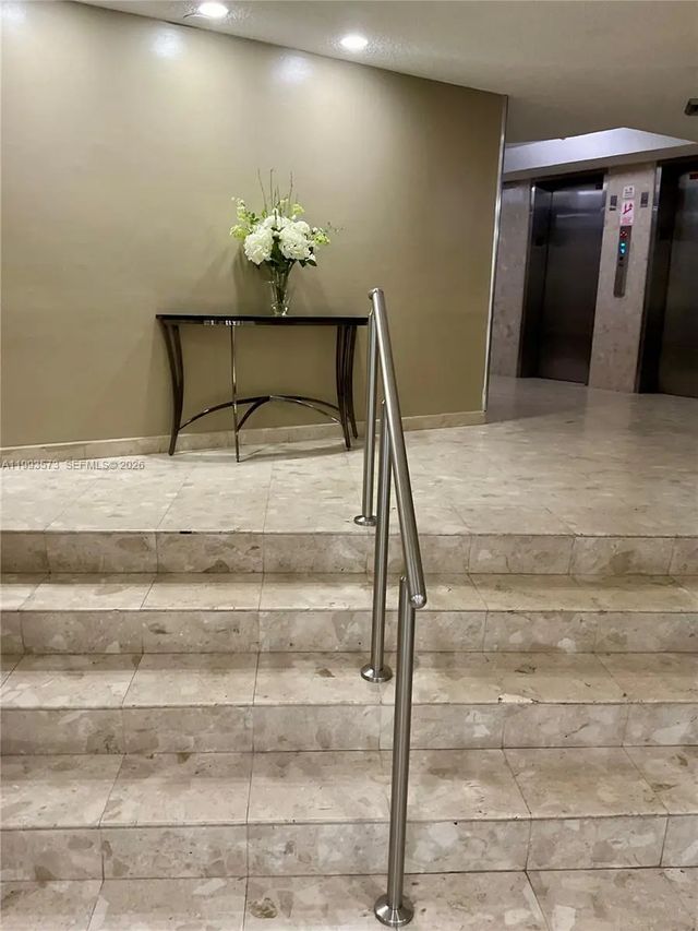 3 of 11 - 100 Golden Isles Drive #814, Hallandale Beach, FL