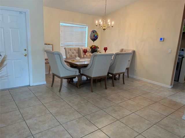 4 of 10 - 602 Sw Kenyoun Street, Port St. Lucie, FL