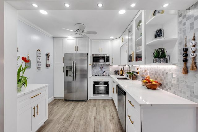 5 of 25 - 4158 Carambola  Circle S #2156, Coconut Creek, FL
