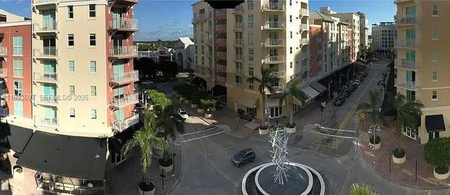 7280 Sw 89th Street #d302, Miami