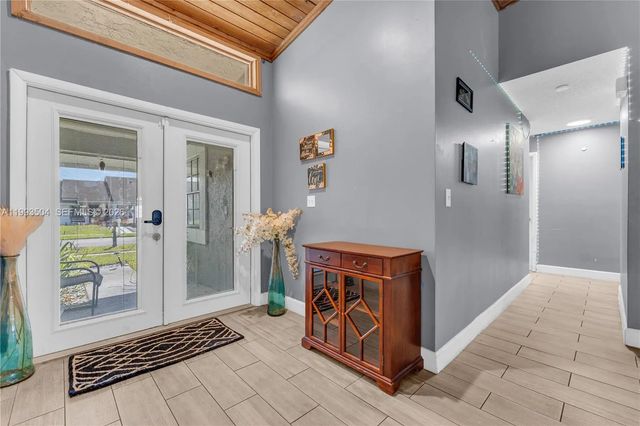 4 of 8 - 5701 Nw 54th Way, Tamarac, FL