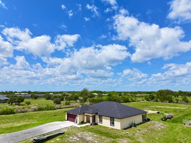 Photo of Listing #B26011305