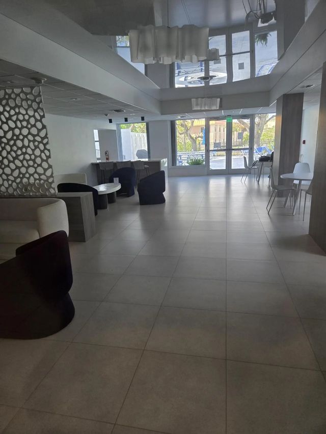 2 of 23 - 1800 N Andrews Avenue #ph-b, Fort Lauderdale, FL
