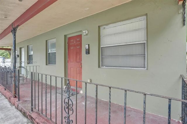 2 of 16 - 724 Nw 6th Street, Hallandale Beach, FL