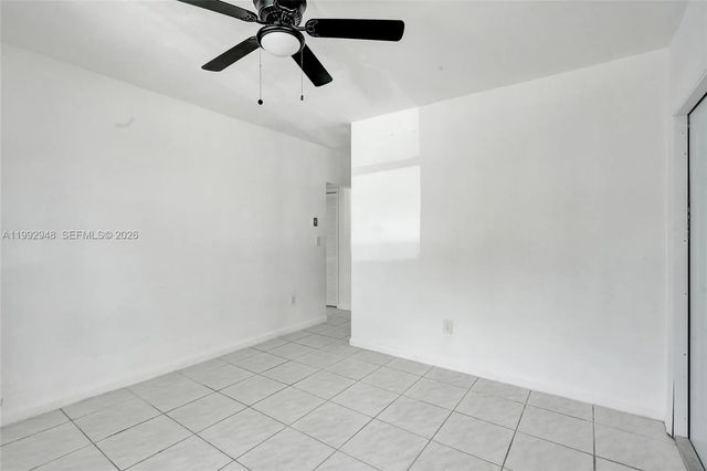4 of 16 - 724 Nw 6th Street, Hallandale Beach, FL