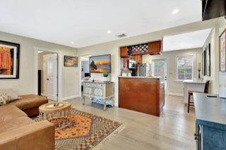 Photo of Listing #B26010724