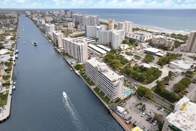 4 of 31 - 201 N Riverside Drive #402, Pompano Beach, FL