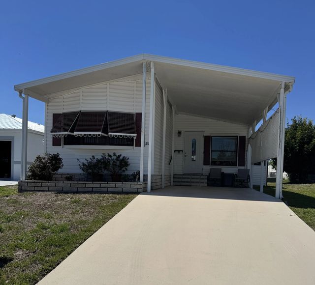 37 San Roberto, Fort Pierce