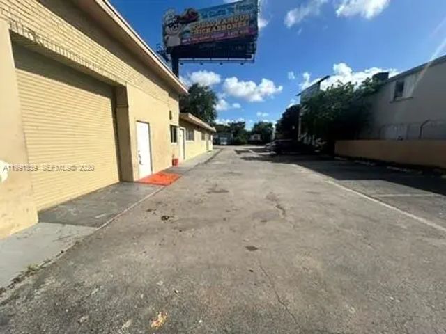 3 of 13 - 6225 Johnson Street, Hollywood, FL