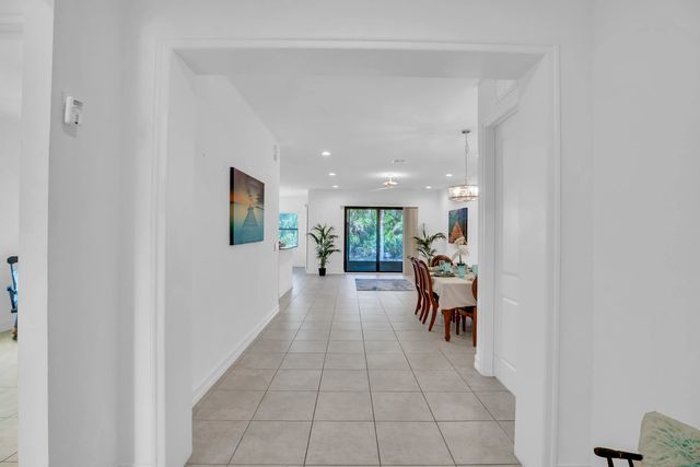 5 of 85 - 5585 40th Avenue, Vero Beach, FL