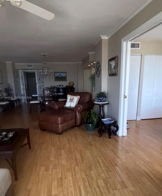 5 of 14 - 1500 S Ocean Drive #9j, Hollywood, FL