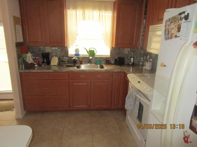 4 of 21 - 9401 Sunrise Lakes Boulevard #308, Sunrise, FL