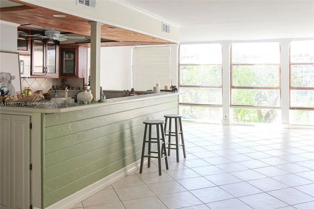 3 of 17 - 2001 Atlantic Shores Boulevard #312, Hallandale Beach, FL