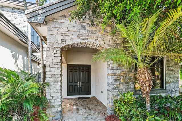 2 of 49 - 10509 Vignon Court, Wellington, FL