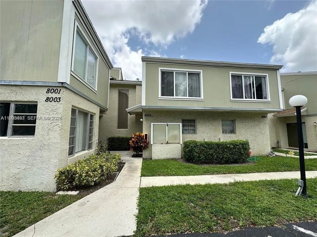 8005 Lagos De Campo Boulevard #l-4, Tamarac
