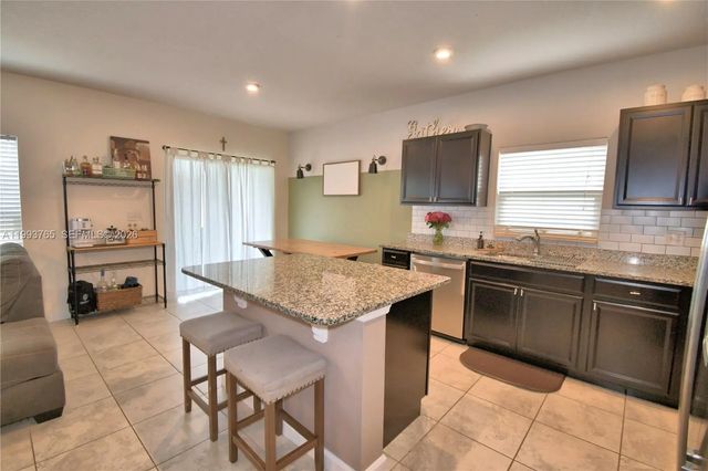 3 of 51 - 542 Eagle Landing Boulevard, Winter Haven, FL
