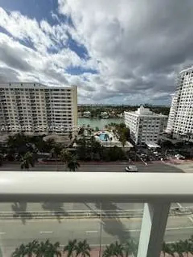 5601 Collins Avenue #1219, Miami Beach