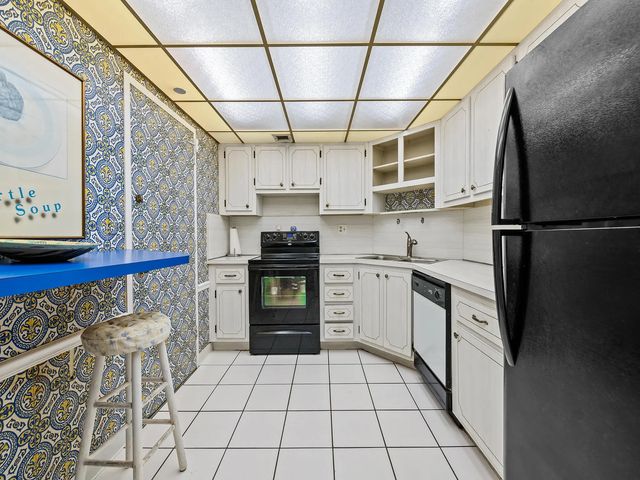 5 of 21 - 2500 E Las Olas Boulevard #404, Fort Lauderdale, FL