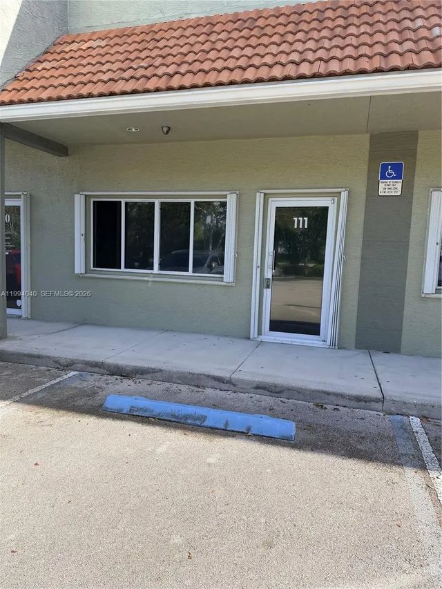 4700 W Prospect Road #111, Fort Lauderdale