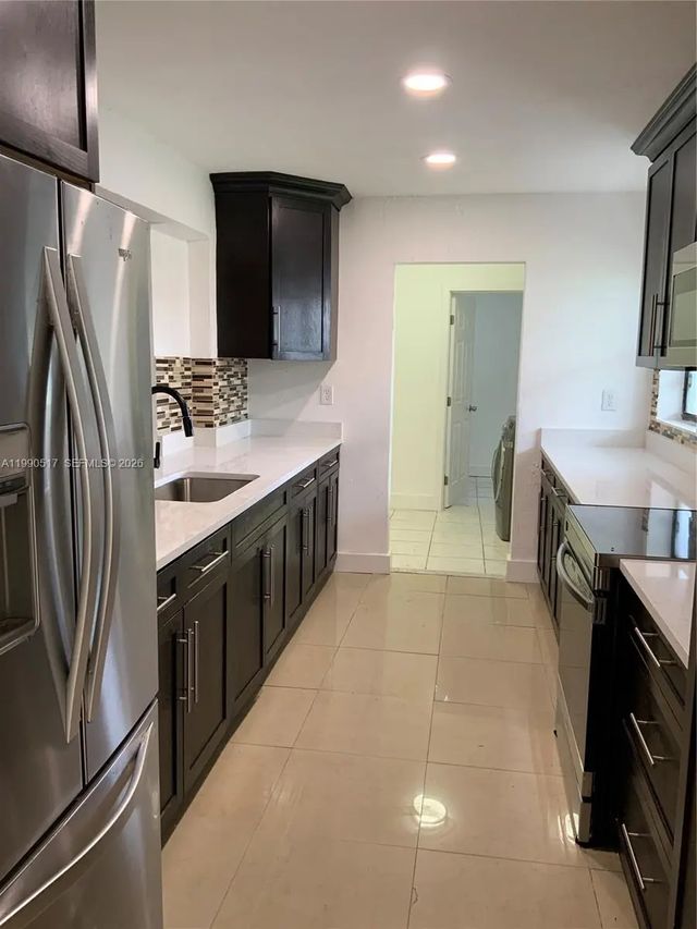 5 of 25 - 1970 Nw 192nd Terrace, Miami Gardens, FL