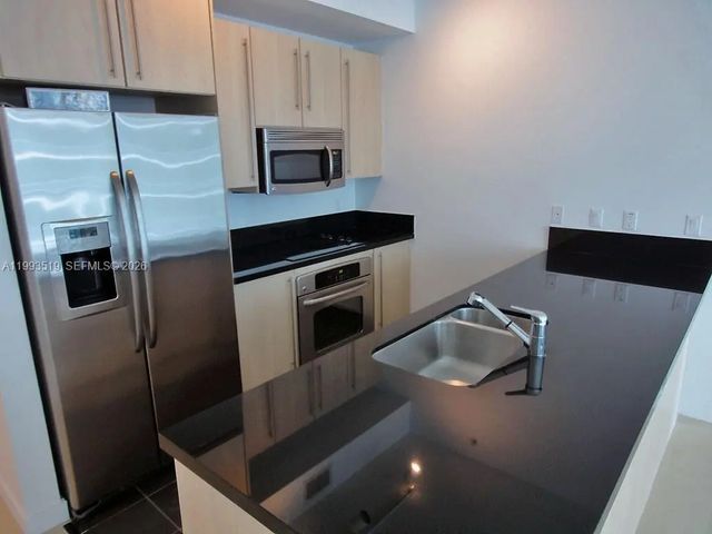 2 of 17 - 1111 Sw 1 Avenue #1715-n, Miami, FL