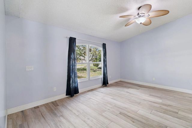 5 of 29 - 3349 Sw Frankford Street, Port St. Lucie, FL