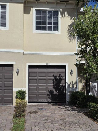 Photo of Listing #B26011849