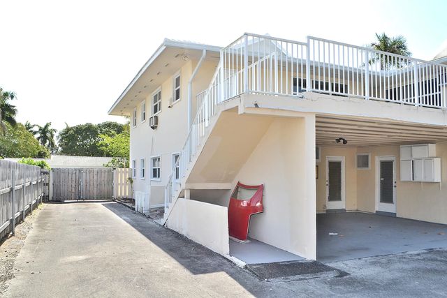 5 of 19 - 2633 Middle River Drive #1-6, Fort Lauderdale, FL