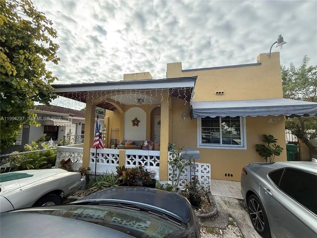 3674 Sw 25th Street, Miami