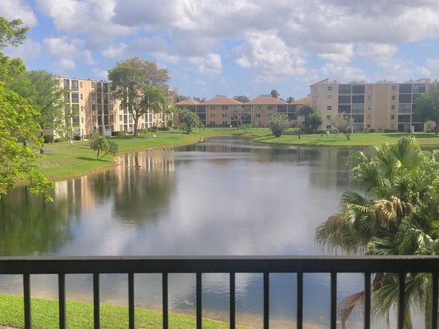 7900 Nw 50th Street ##304, Lauderhill